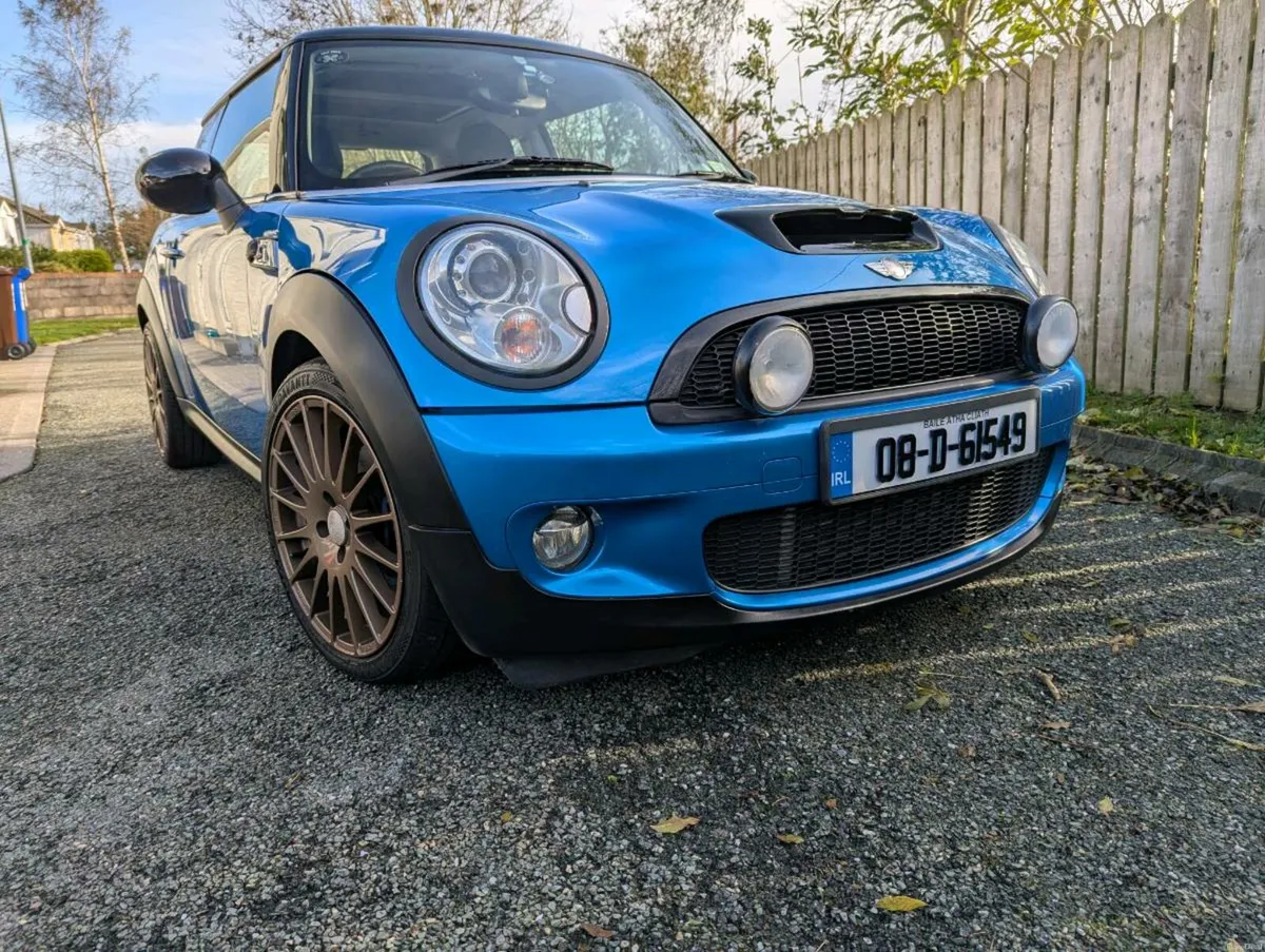 Mini Cooper S - Image 2