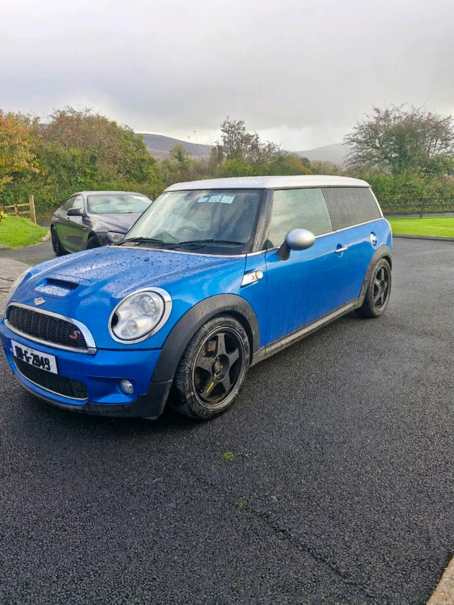 Mini cooper clubman Automatic with 14months NCT - Image 2