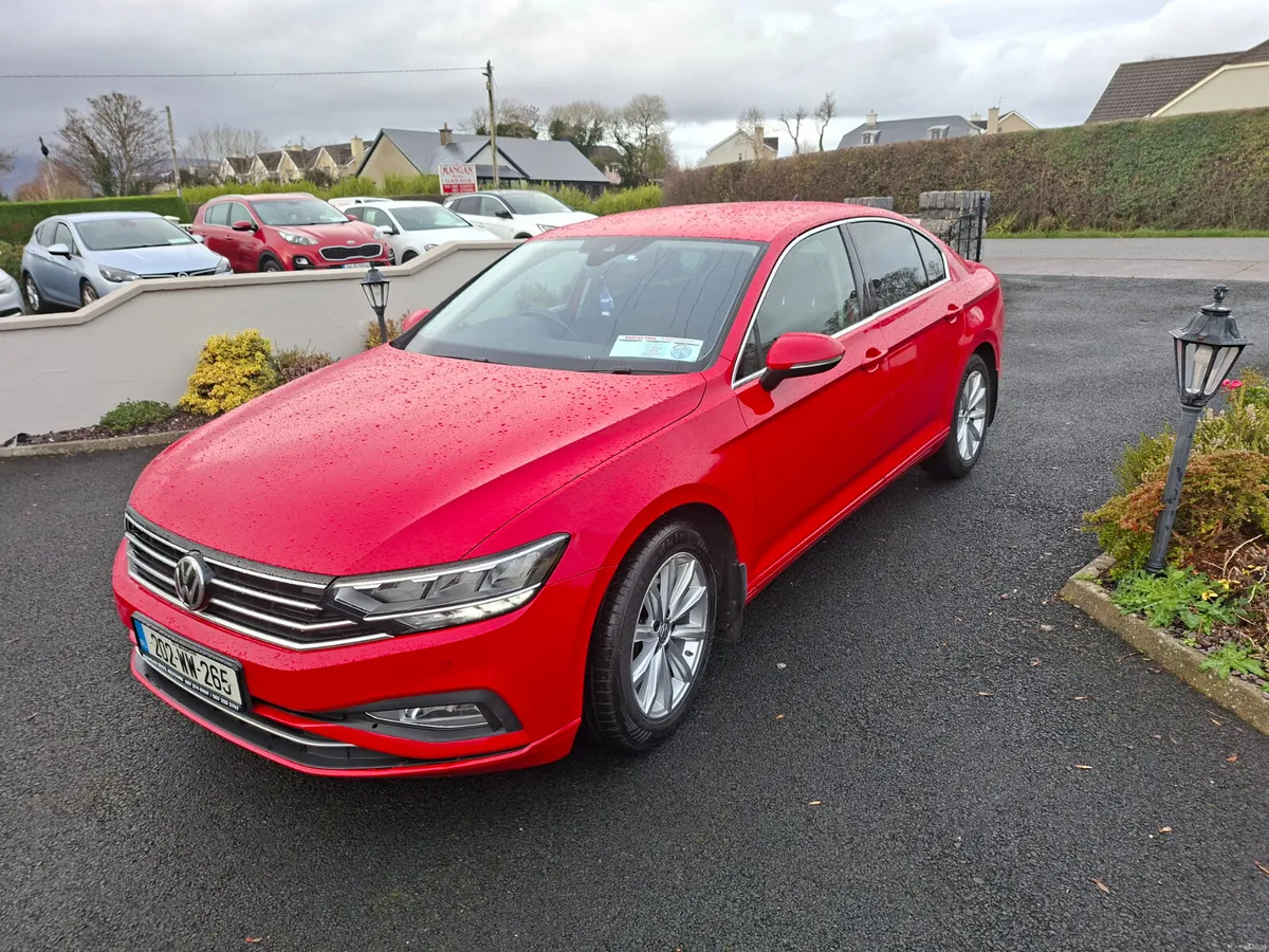 Volkswagen Passat 2020 - Image 3