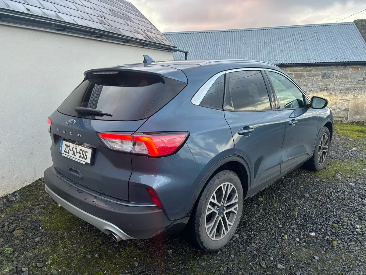 2021 Ford Kuga Titanium - Image 3