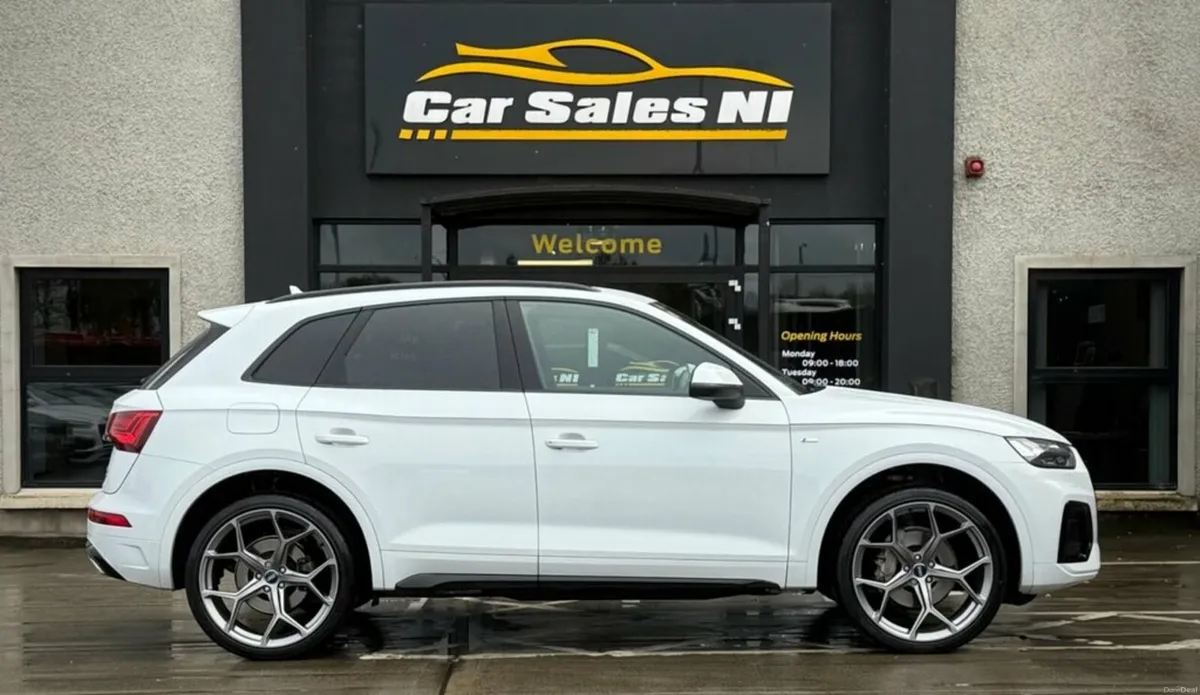 2.0 TDI 40 S line SUV 5dr Diesel S Tronic quattro - Image 3