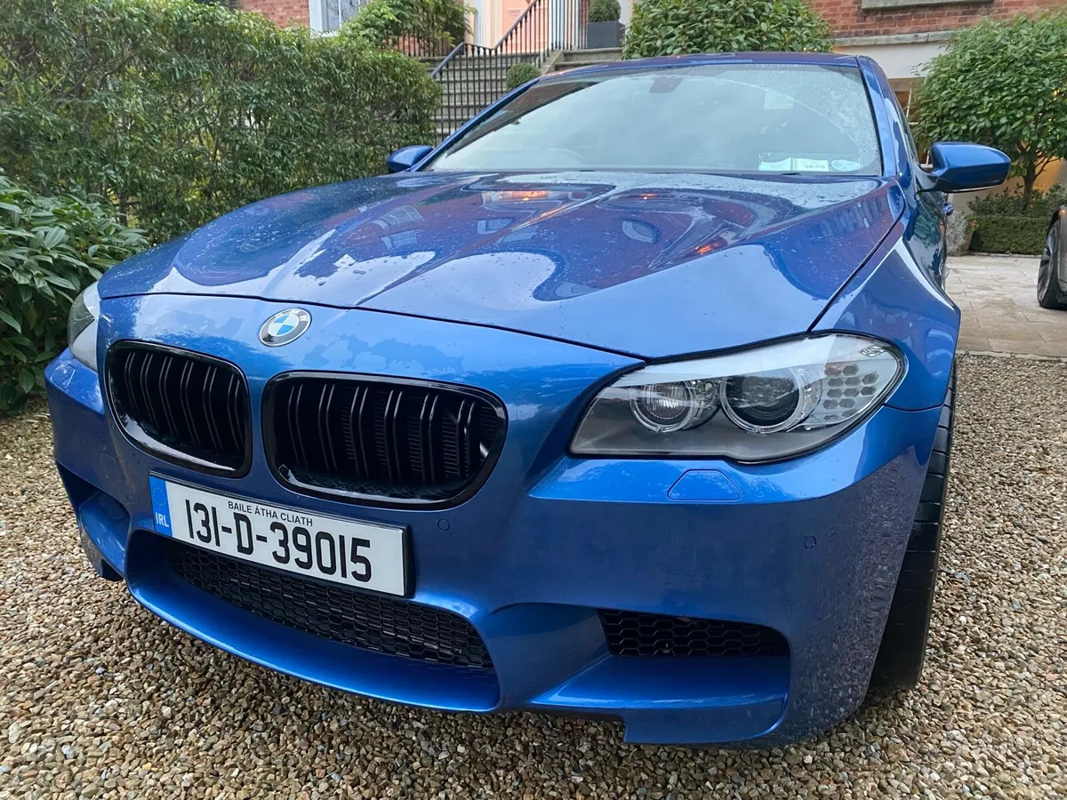 BMW M5 131 BMW warranty - Image 3
