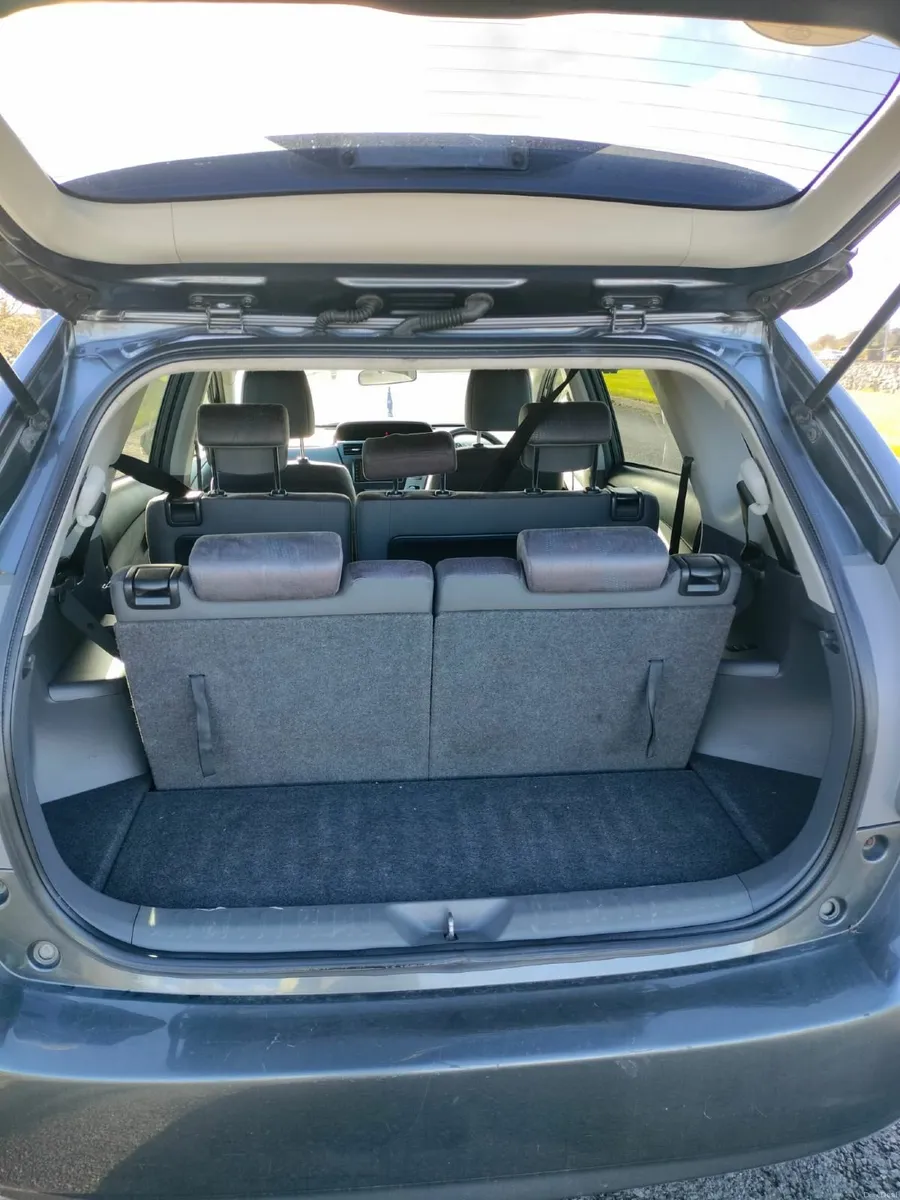 2011 Prius HYBRID 7seater, full service history - Image 4