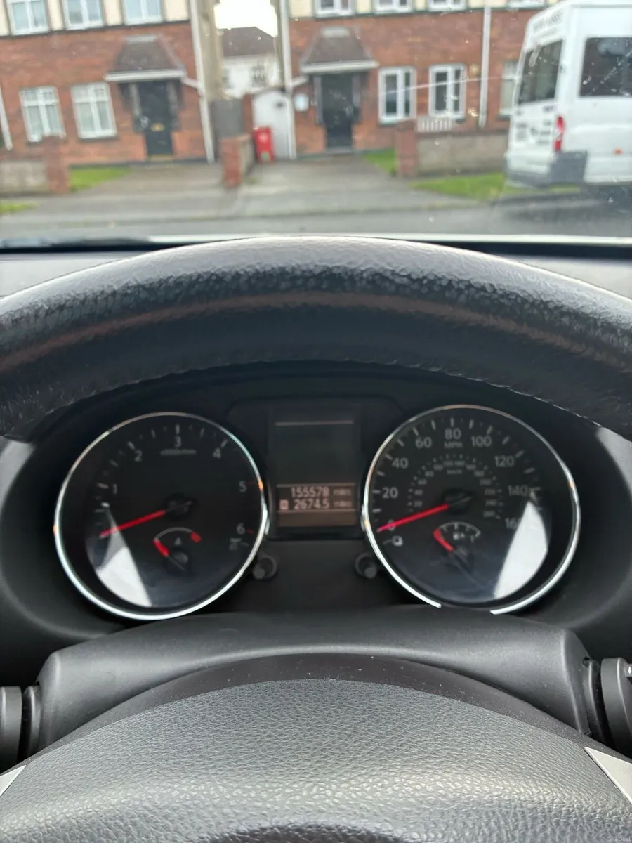 Nissan Qashqai+2 - Image 4