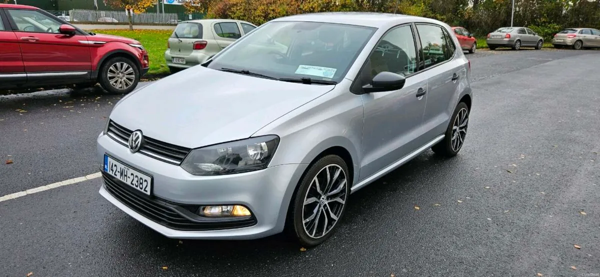 VOLKSWAGEN POLO LOW MILEAGE - Image 3