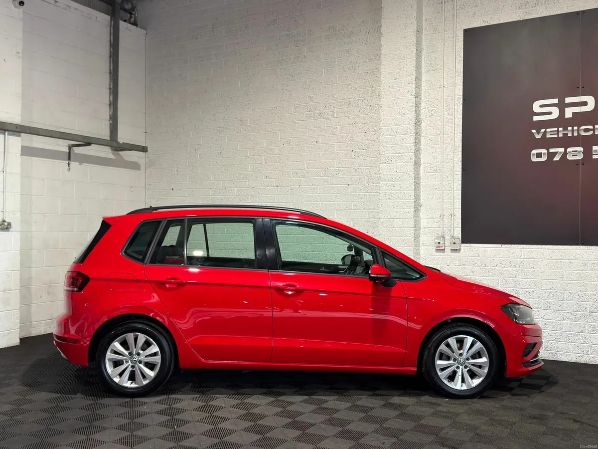 2018 VOLKSWAGEN GOLF SV 1.5 TSI **NI CAR** - Image 3