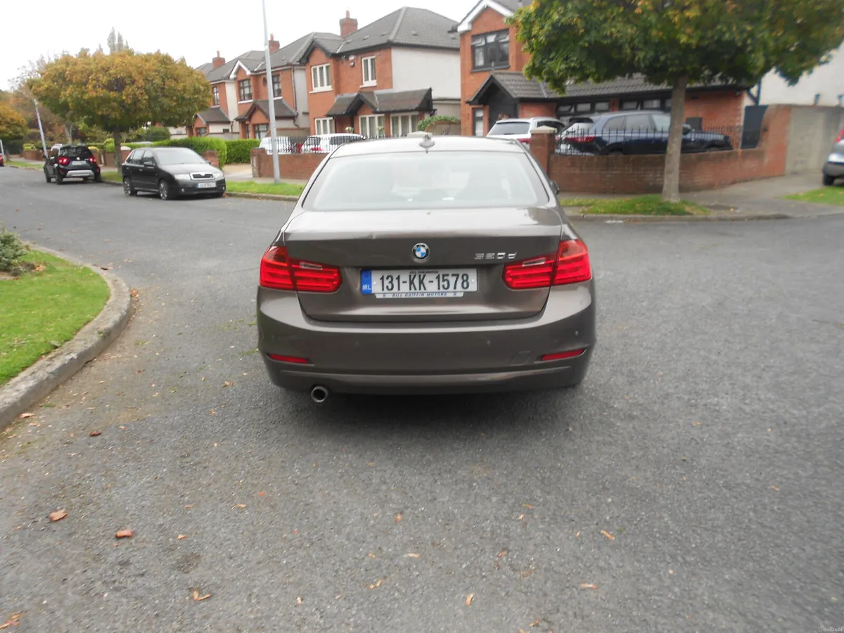 BMW 3-Series 2013 - Image 2