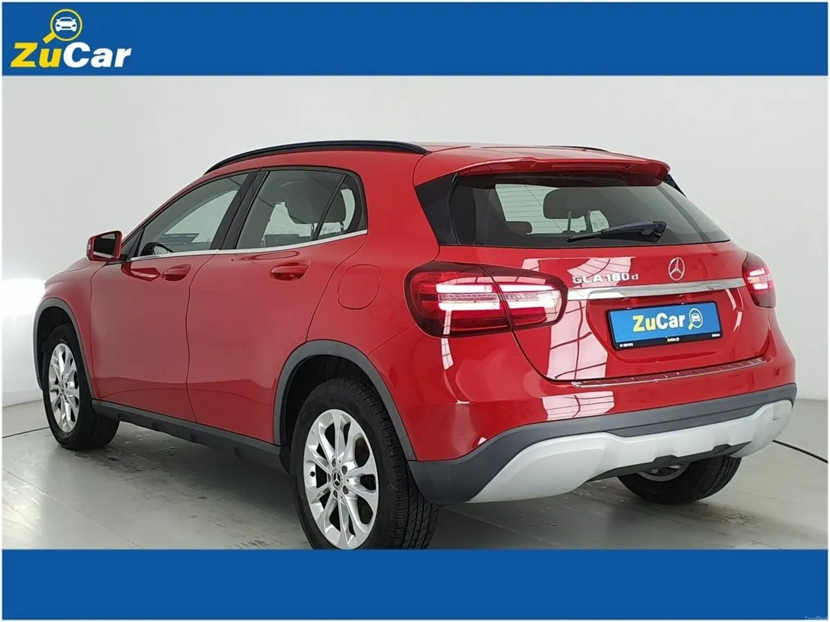 Mercedes-Benz GLA GLA 180 D STYLE #L5 - Image 4