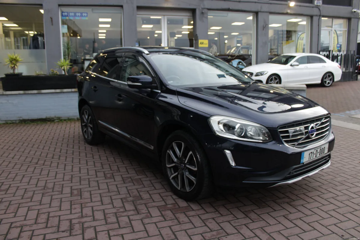 2.0D4 CLASSIC LUXURY EDITION 5DR ESTATE AUTO // PA - Image 1