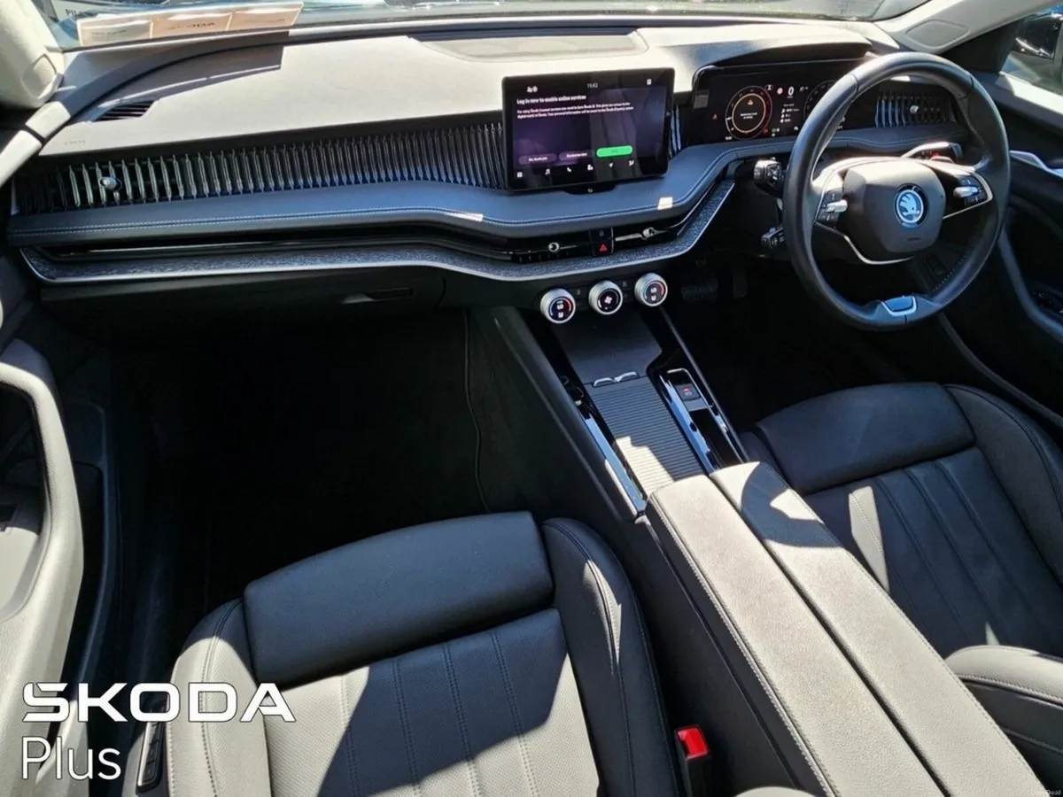 Skoda Superb (73) Selection Plus 2.0 TDI 150HP DSG - Image 4