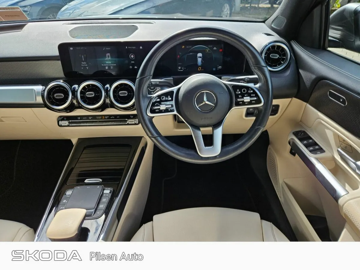 Mercedes-Benz GLB (79) 180 AMG Line Auto - Image 2