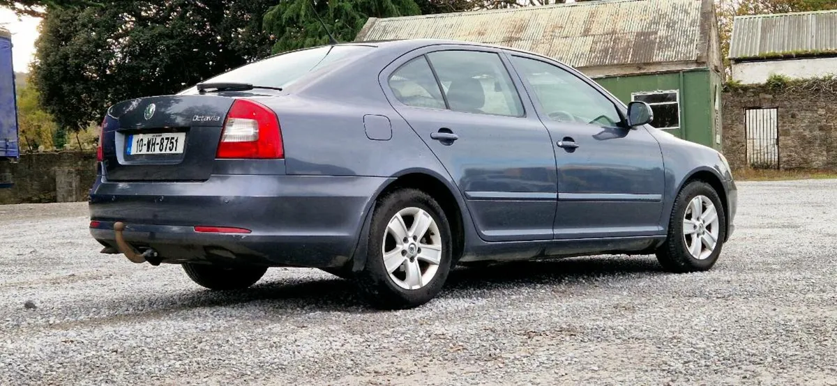 Automatic Scoda Octavia - Image 2