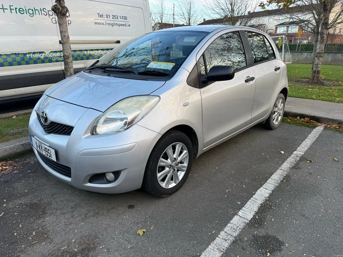 2011 Toyota yaris low km new test - Image 1