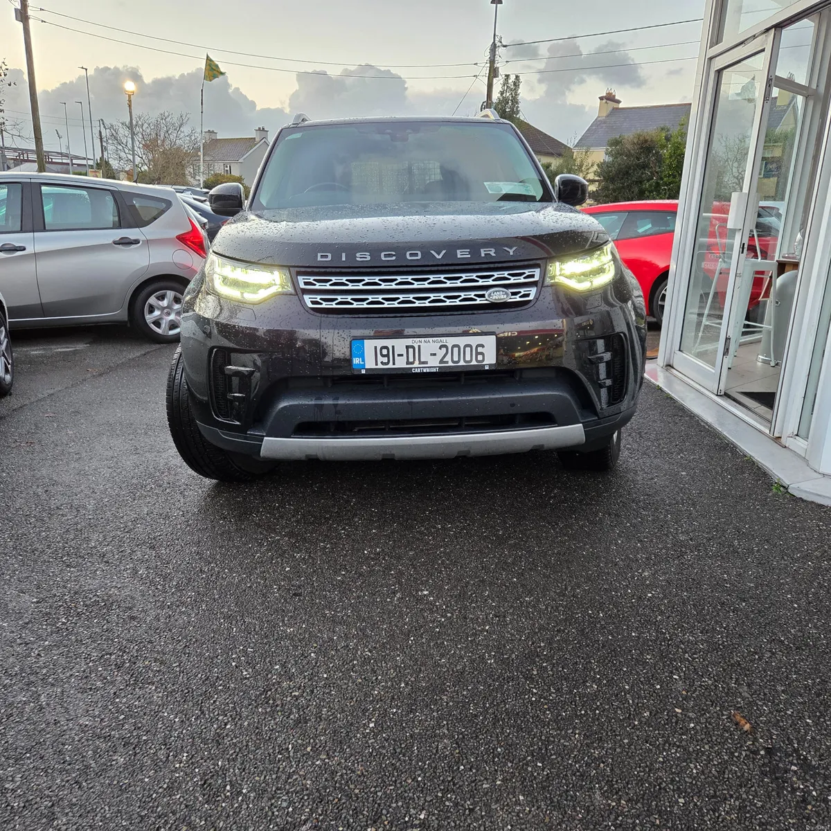 Land Rover Discovery HSE Com 2019 3.0 - Image 2