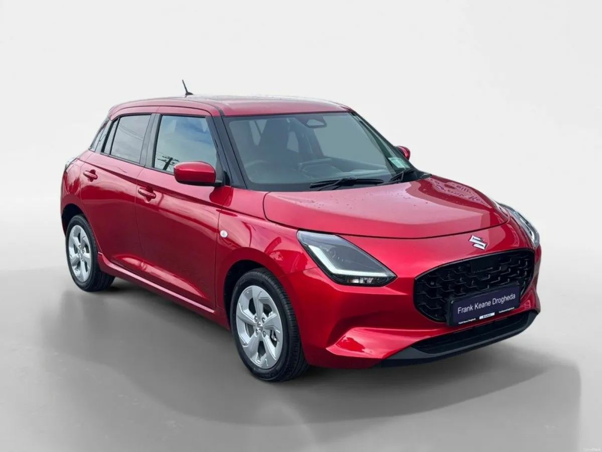 Suzuki Swift 1.2 Hybrid Motion CVT - Image 1