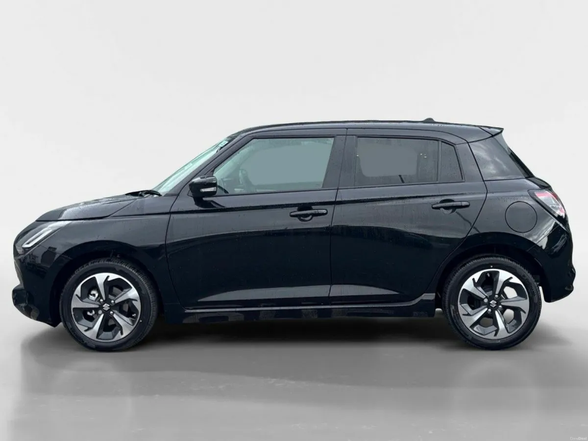 Suzuki Swift 1.2 Hybrid Ultra CVT - Image 2