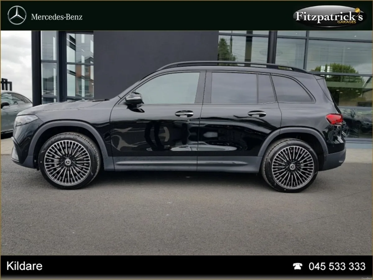 Mercedes-Benz EQB EQB 300 4Matic AMG Premium - Image 5