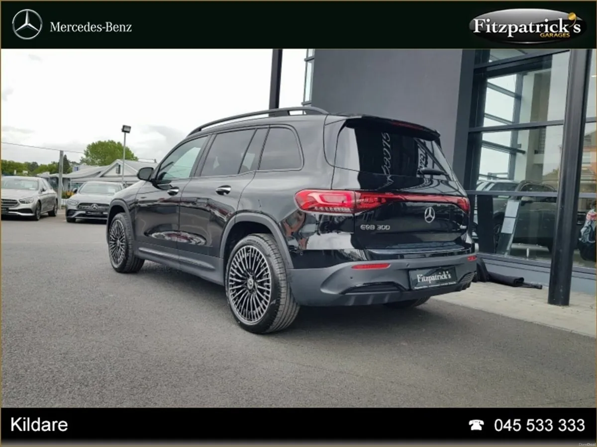 Mercedes-Benz EQB EQB 300 4Matic AMG Premium - Image 4