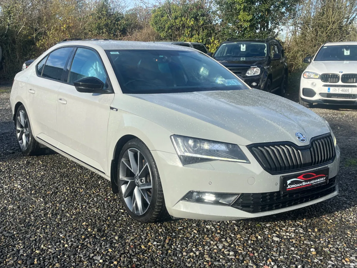 SKODA SUPERB 2.0 TDI SPORTLINE *NARDO GREY* - Image 1