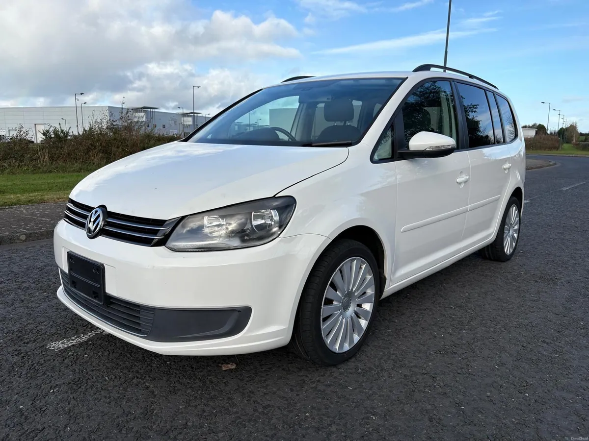 2014 VW Touran 1.4 Petrol Automatic - Image 1