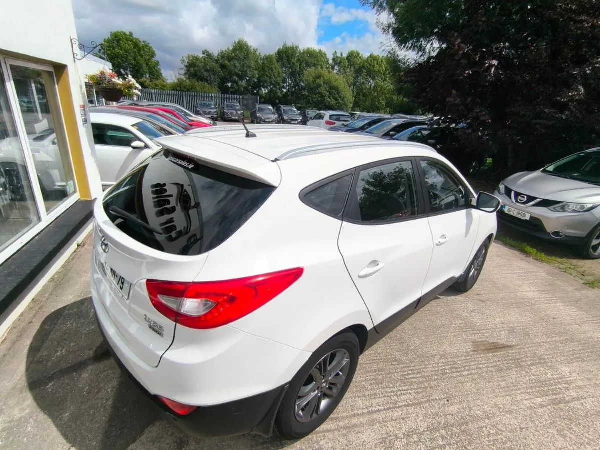 Hyundai ix35 1.7 Diesel Executive 2WD 115hp - Image 4