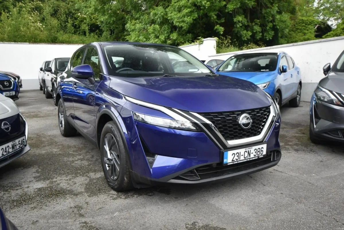 Nissan Qashqai 1.3 PET MILD HYBRID SV - Image 1