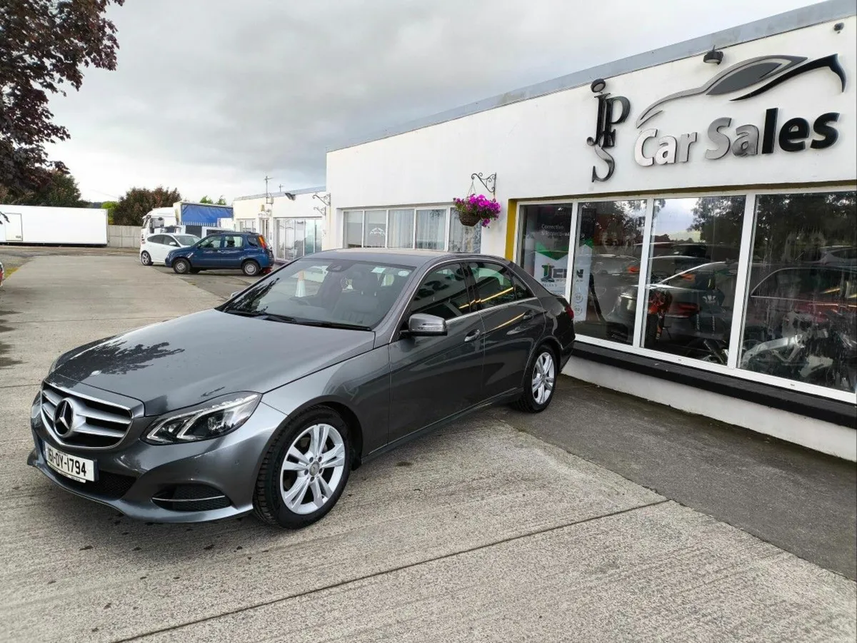 Mercedes-Benz E-Class E 200 BLUETEC CLASSIC A/T - Image 5