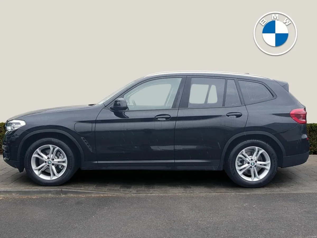 BMW X3 xDrive30e SE - Image 3