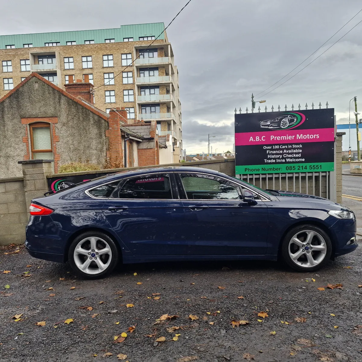 Ford Mondeo 2.0TDCi 150PS Titanium - Image 3