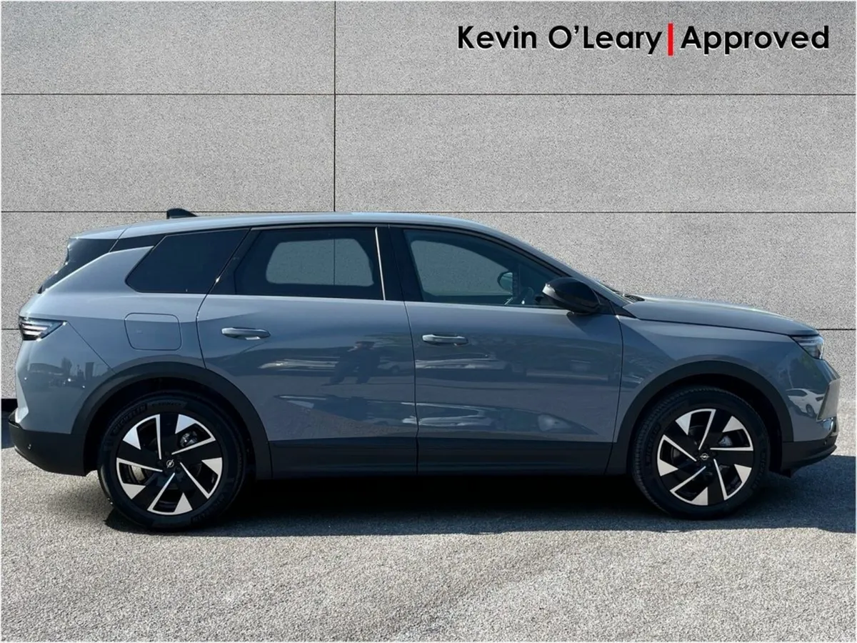 Opel Grandland GS 73 kWh BEV - Image 6