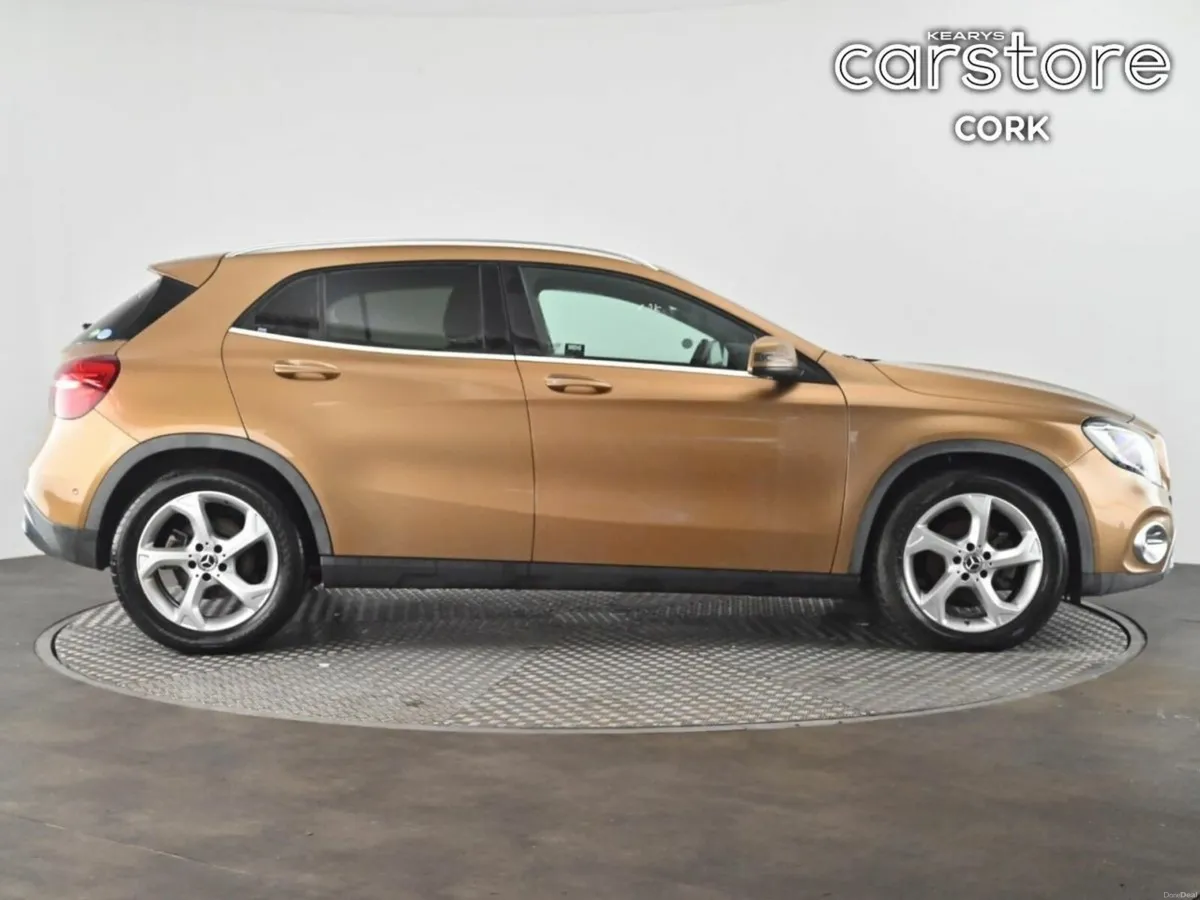 Mercedes-Benz GLA 1.6 Auto - Image 2