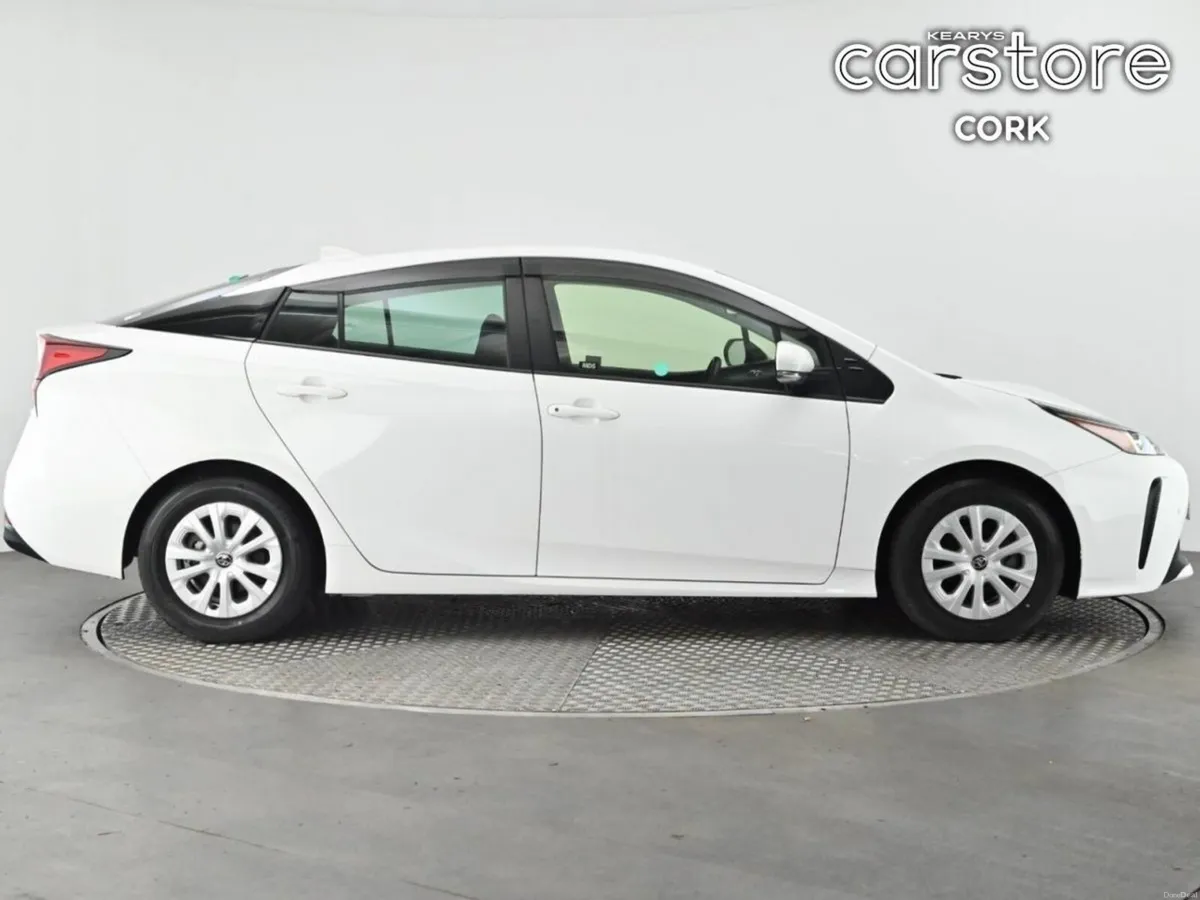 Toyota Prius 1.8 Hybrid - Image 3