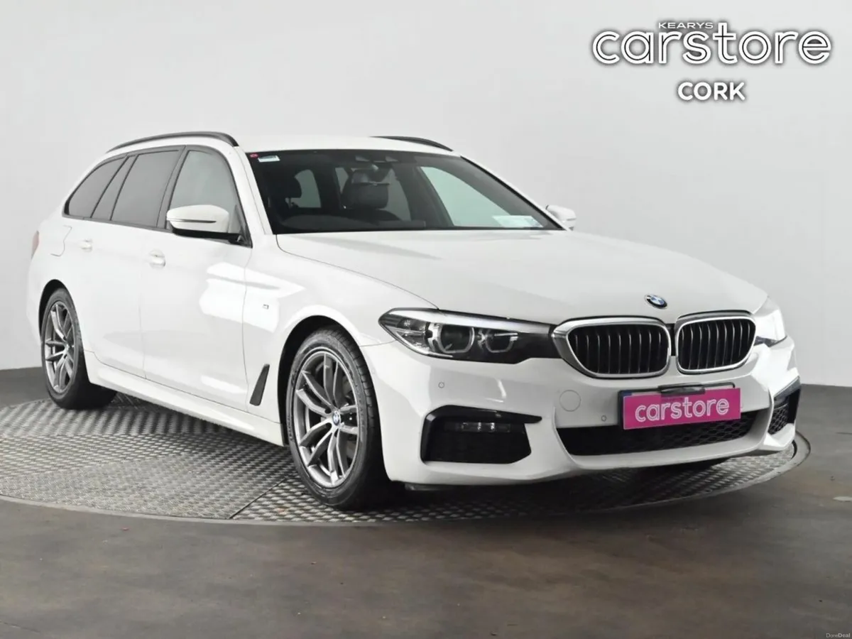 BMW 5-Series M SPORT TOURING - Image 1