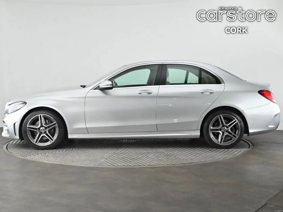 Mercedes-Benz C-Class C200D - Image 6