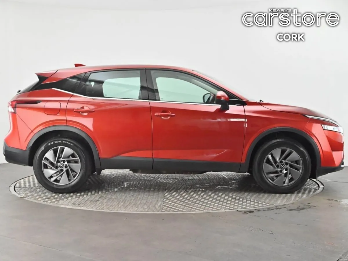 Nissan Qashqai 1.3 PET MILD HYBRID SV - Image 3