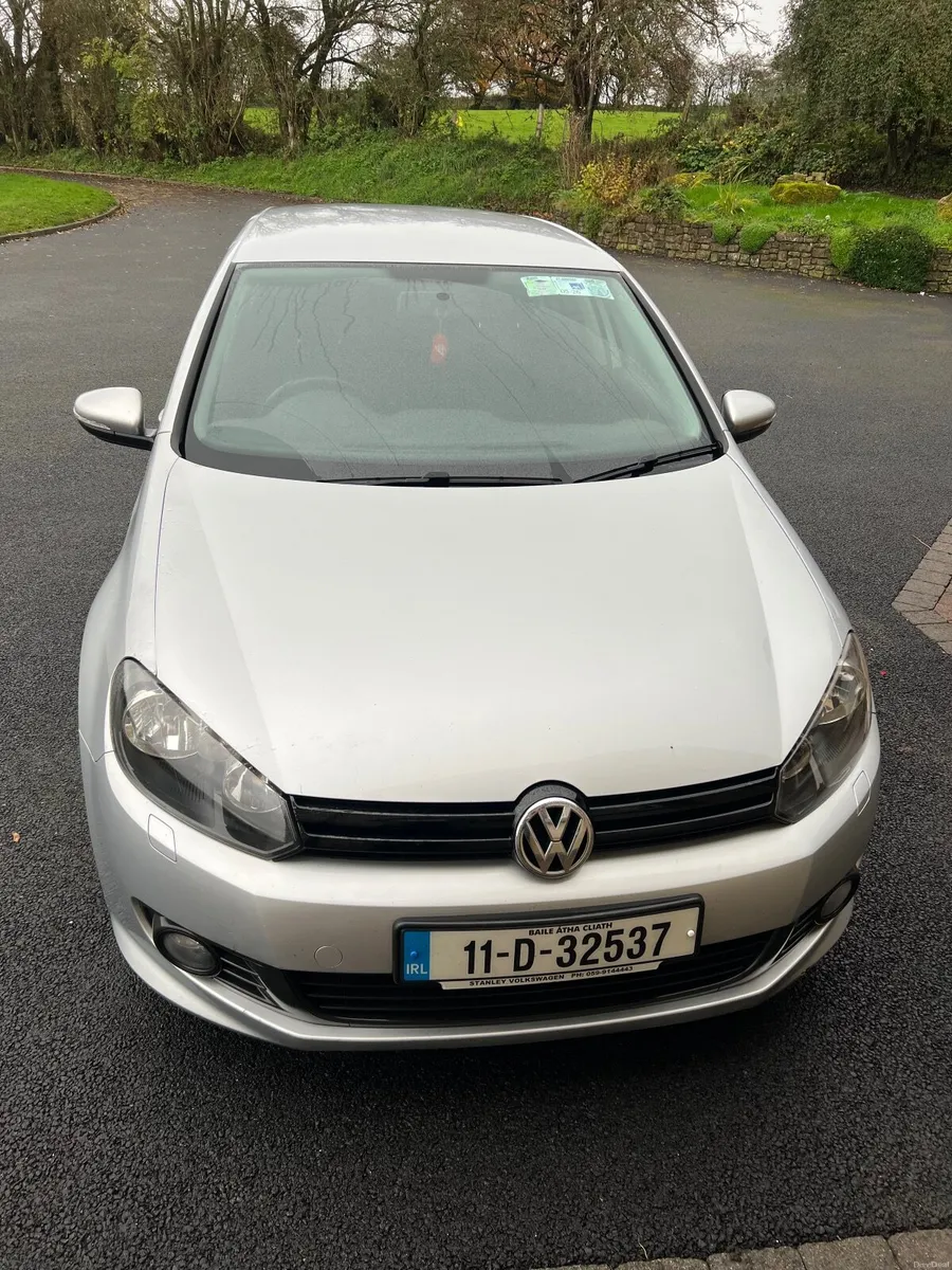 Volkswagen Golf 2011 - Image 1