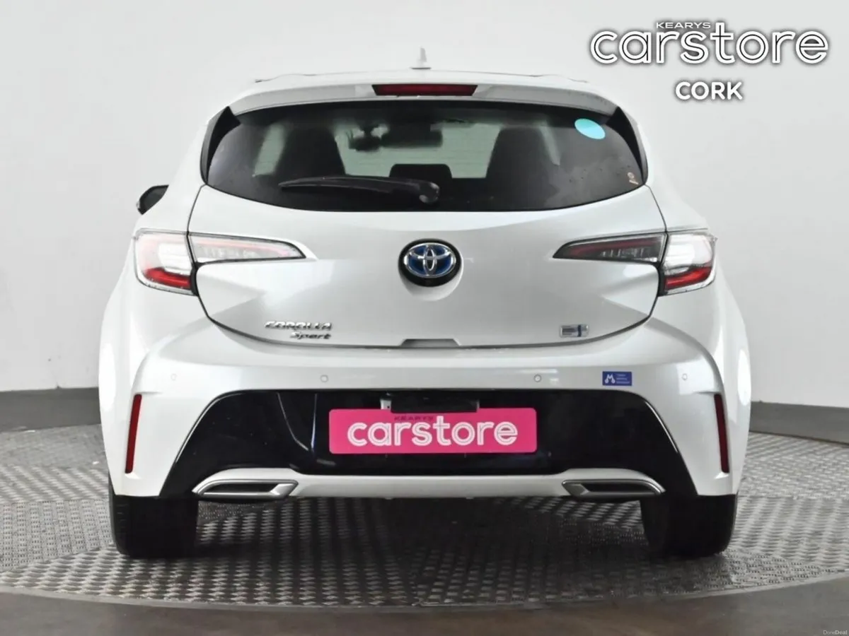 Toyota Corolla 1.8 Hybrid Auto - Image 4
