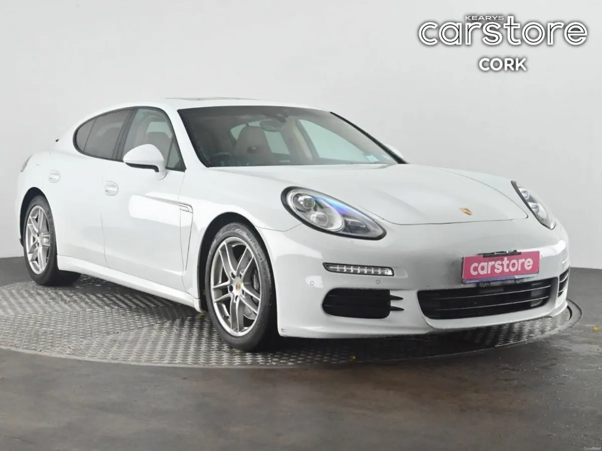 Porsche Panamera Panamera - Image 1