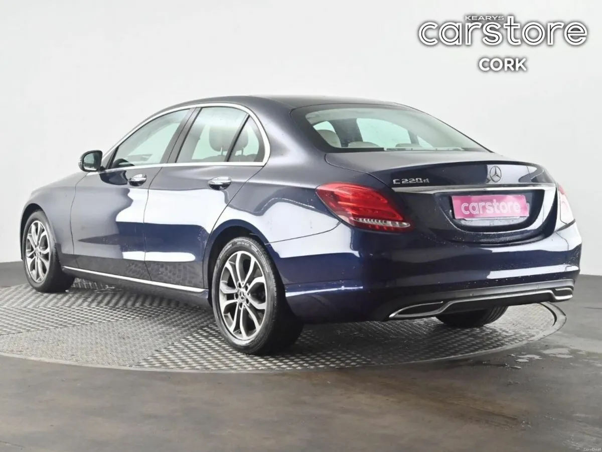 Mercedes-Benz C-Class C 220 D AVANTGARDE A/T - Image 4