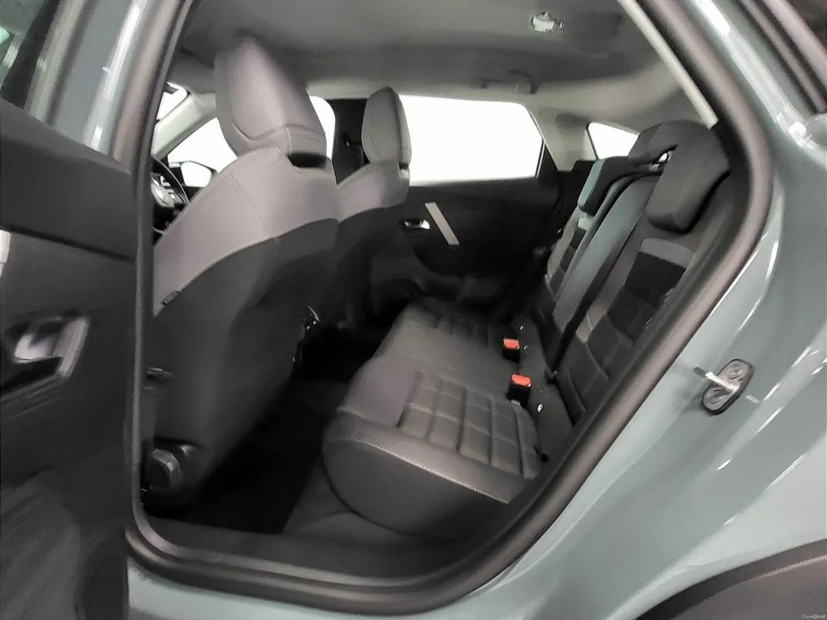 Citroen e-C4 Plus BEV 420 range 54Kwh 156HP From € - Image 4