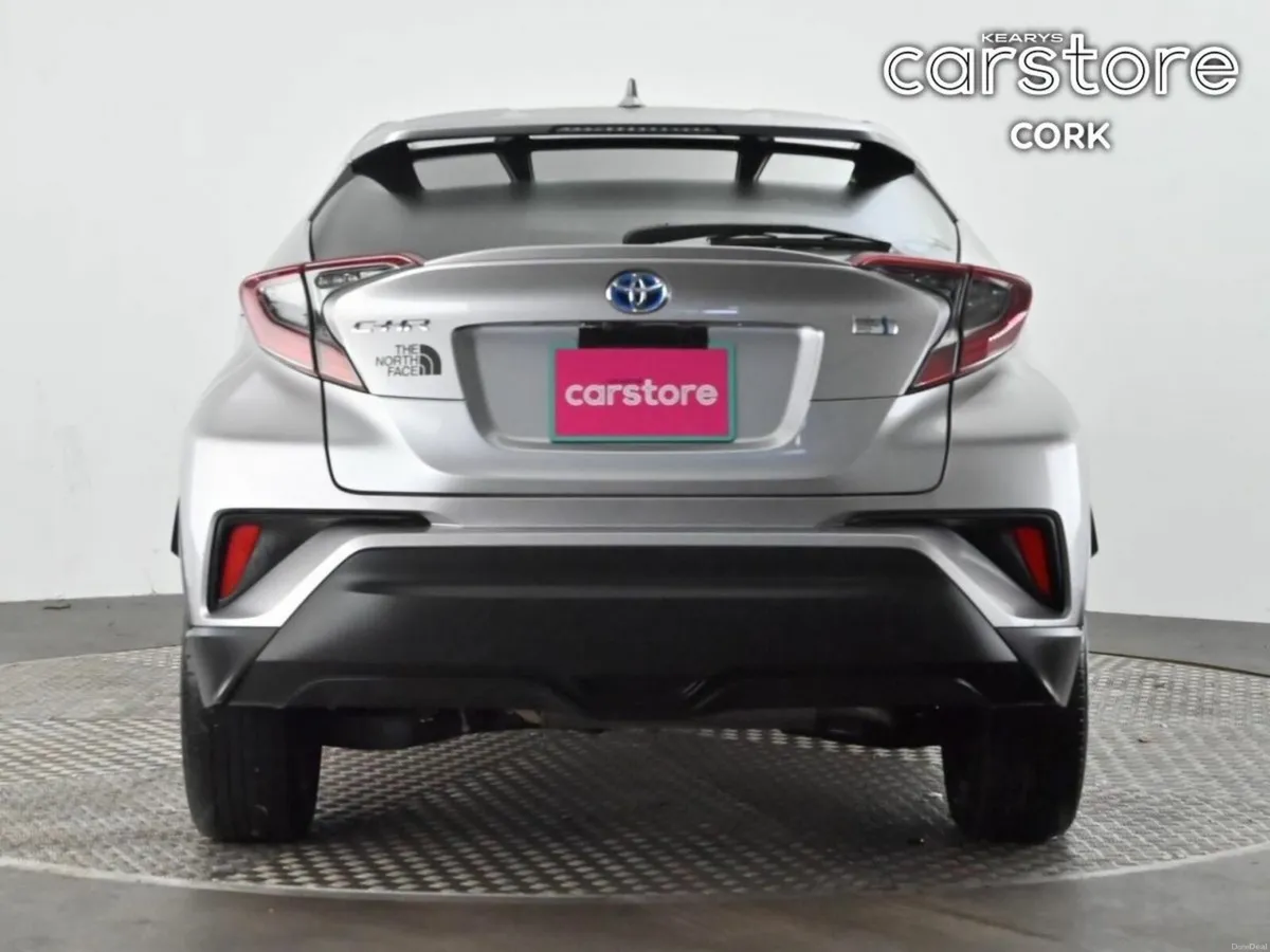 Toyota C-HR 1.8 HYBRID Auto - Image 4