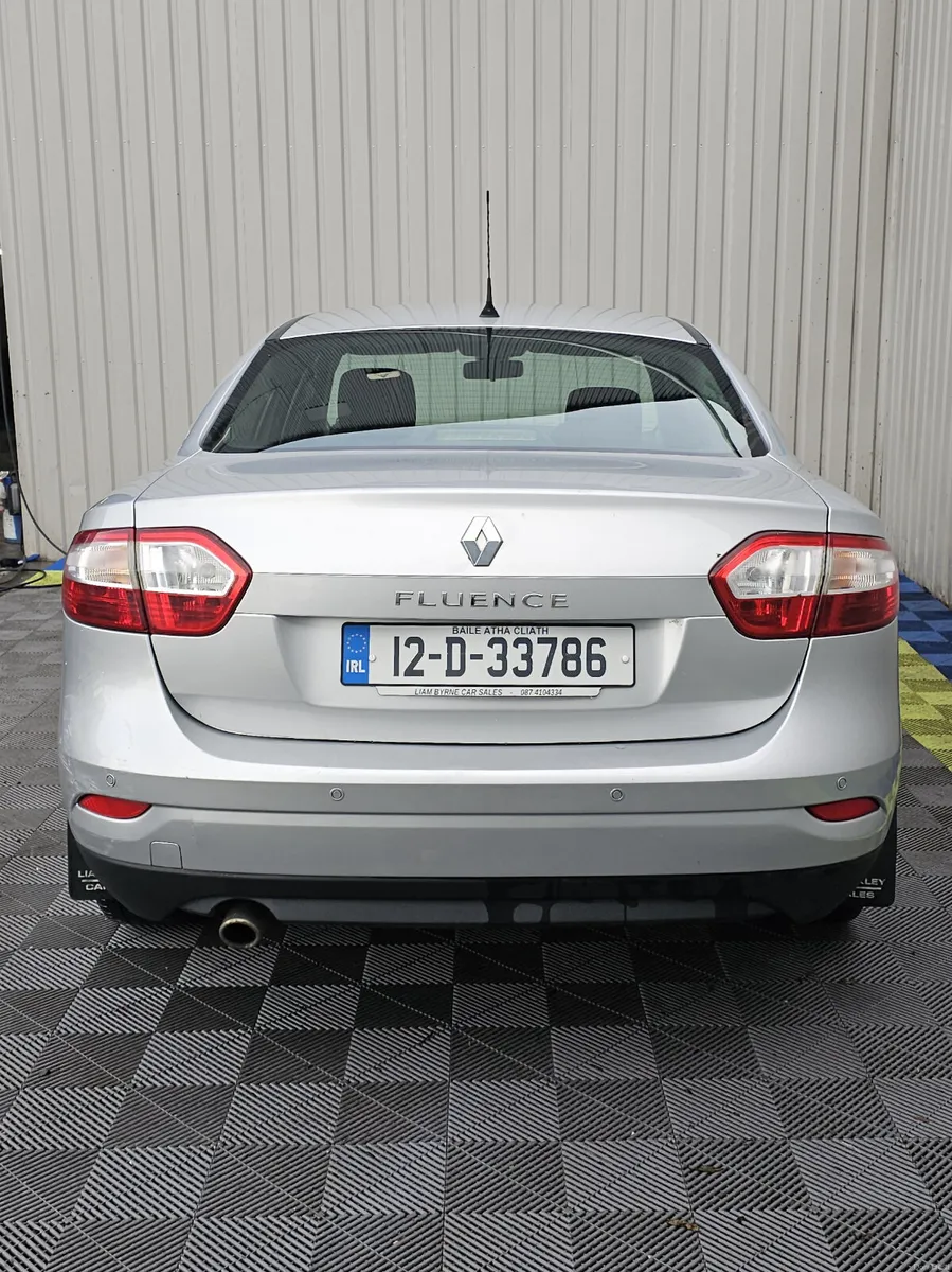 2012 Renault Fluence 1.5 DCI DYNAMIQUE - Image 4