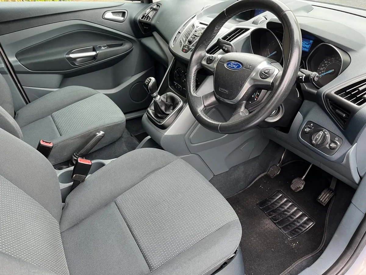 Ford Grand C-Max 2012 7 SEATER ,VERY GOOD - Image 4