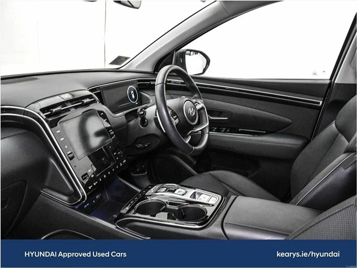 Hyundai Tucson Executive HEV Auto - Image 5