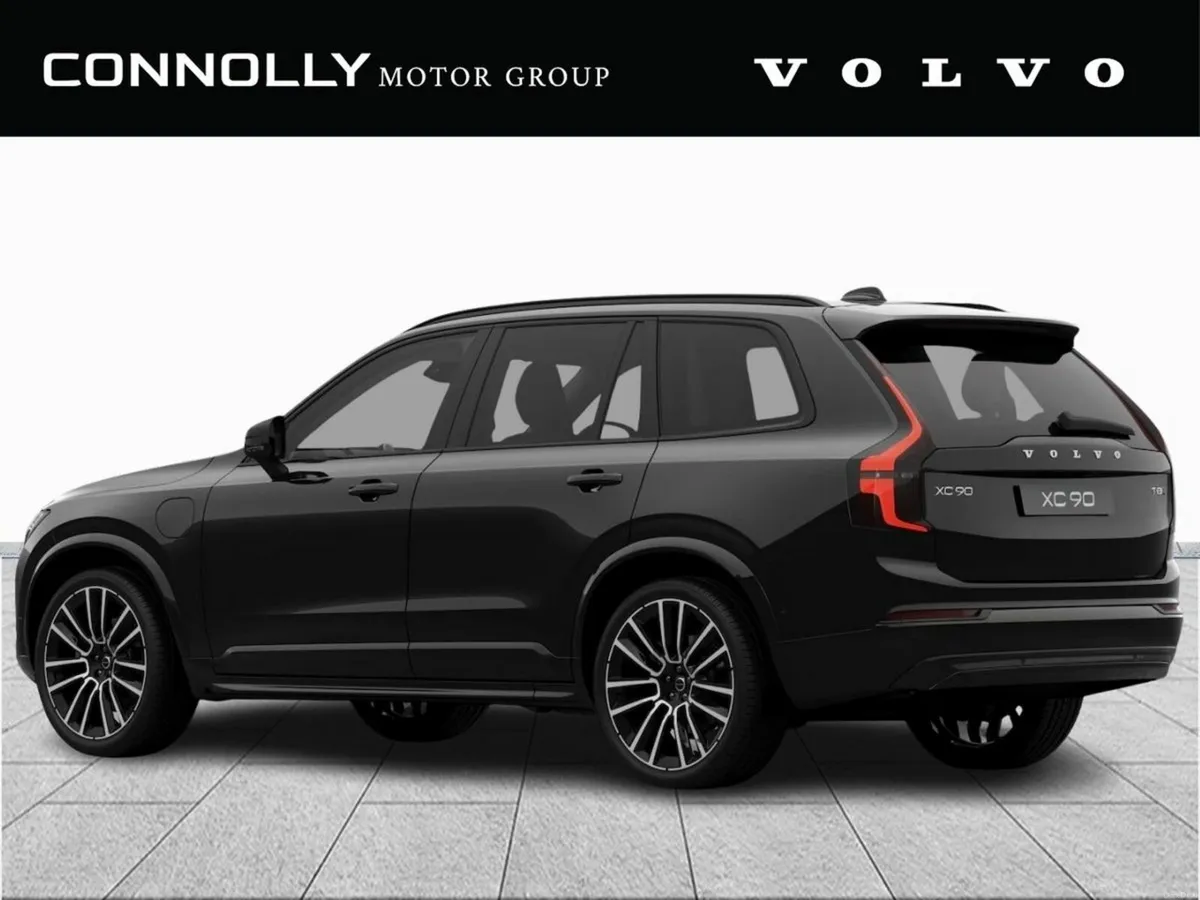 Volvo XC90 T8 PHEV Ultra Dark €994pm - Image 4
