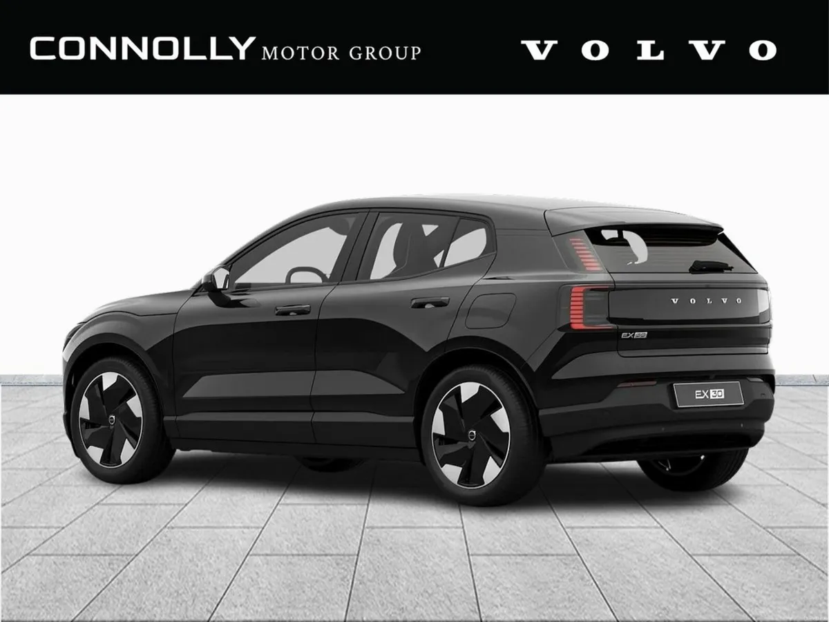 Volvo EX30 Ex Range 272hp Plus €350pm - Image 4