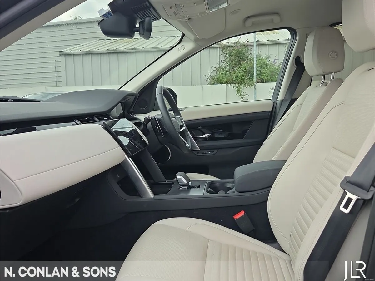 Land Rover Discovery Sport PHEV AWD DYNAMIC S AUTO - Image 3