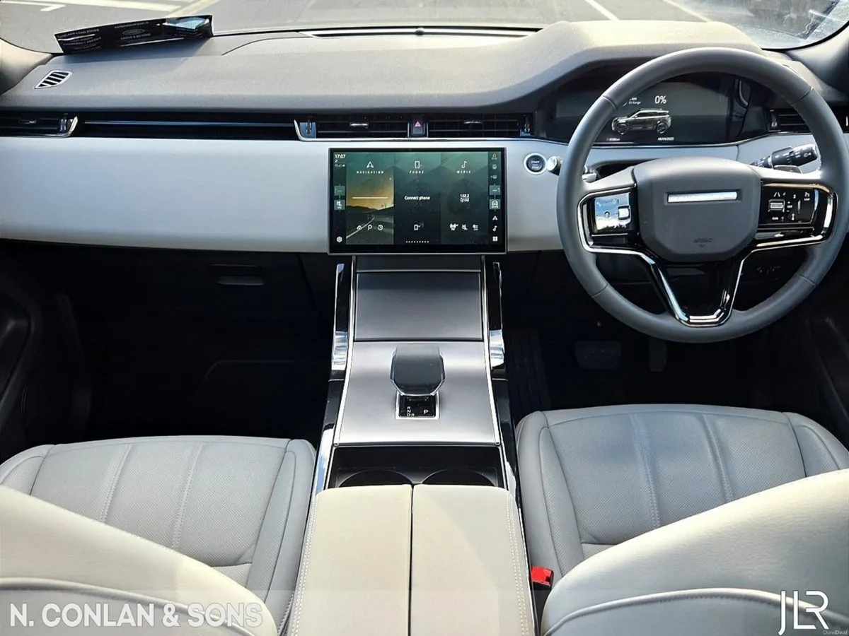 Land Rover Range Rover Evoque PHEV S *DEMO SALE* - Image 4