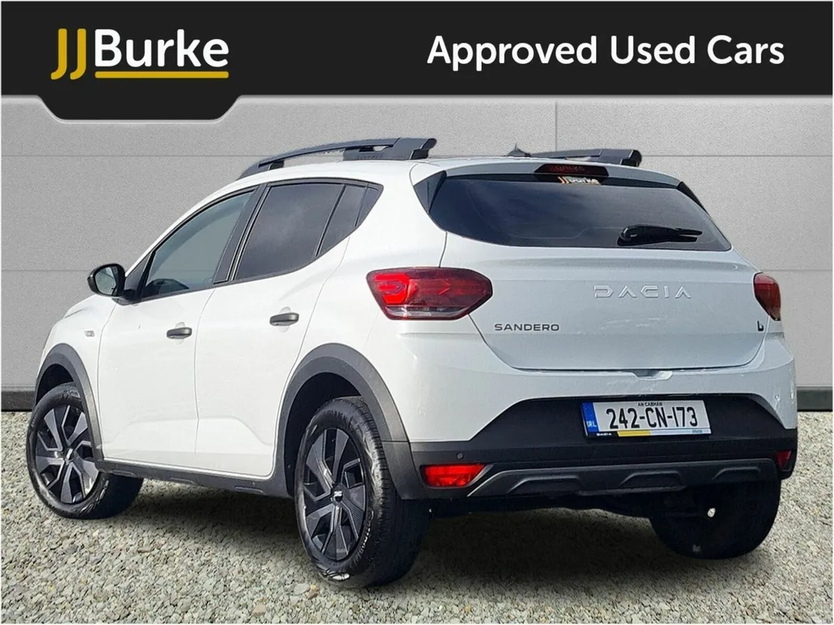 Dacia Sandero Stepway TCe 90 STEPWAY Essential - Image 4