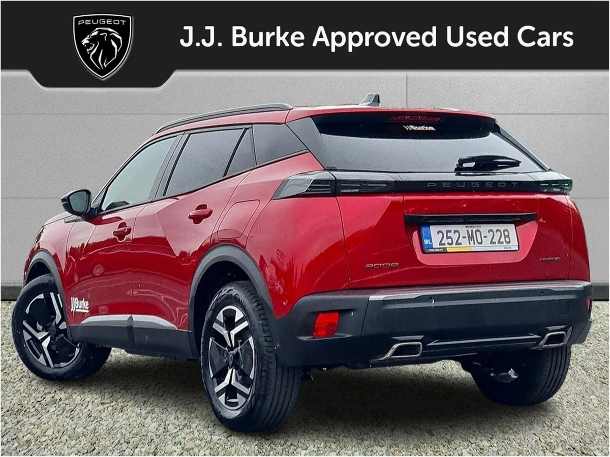 Peugeot 2008 1.2 MHEV Puretech 145bhp Allure - Image 4